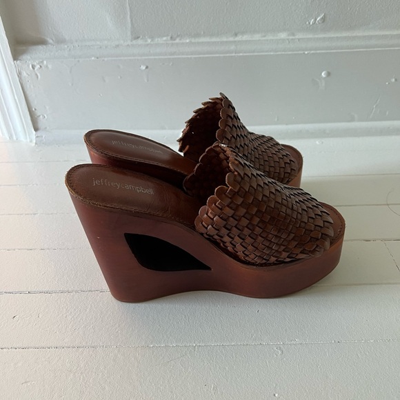 Jeffrey Campbell Barela Wedge - Picture 4 of 4